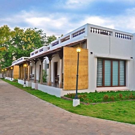 Thappa Garden Hotell Karaikudi Exteriör bild