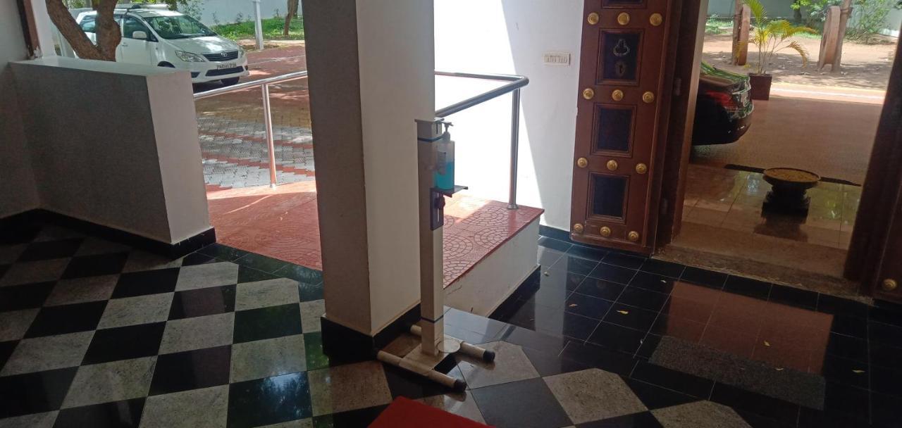 Thappa Garden Hotell Karaikudi Exteriör bild