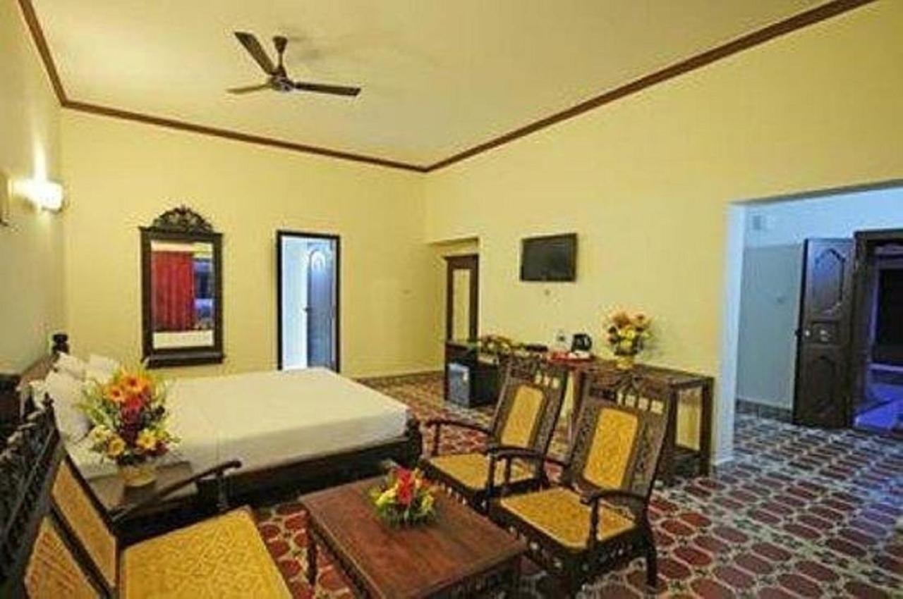 Thappa Garden Hotell Karaikudi Exteriör bild